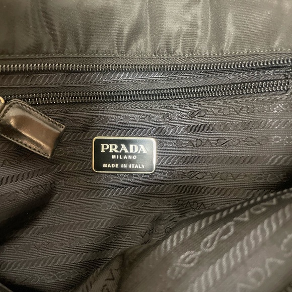 Prada Nylon Black Shoulder Bag 100% Authentic - Picture 3 of 10